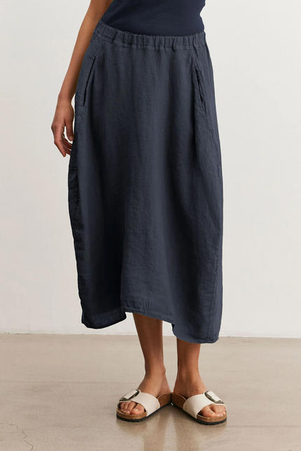 The Fae Lightweight Linen Barrel Skirt in Deep Teal