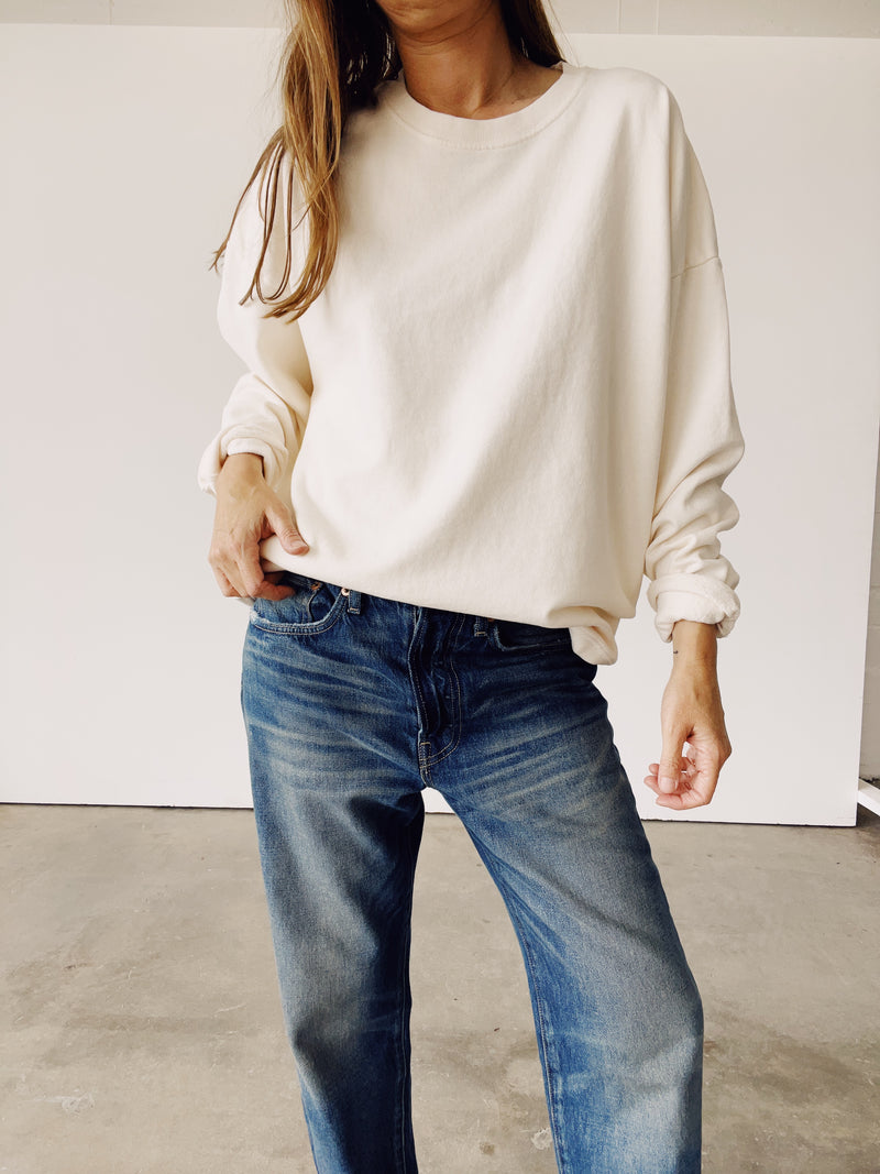Hey Gang Boxy Sweatshirt in Natural