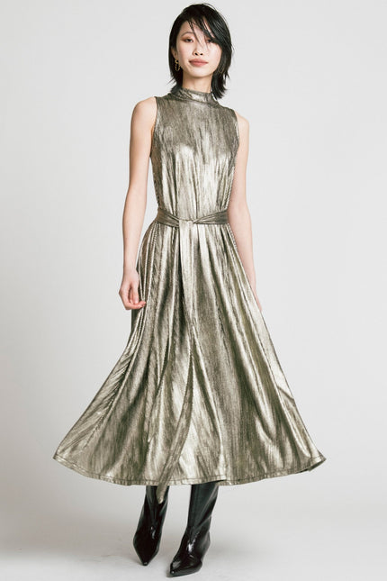 Swing Dress in Gold