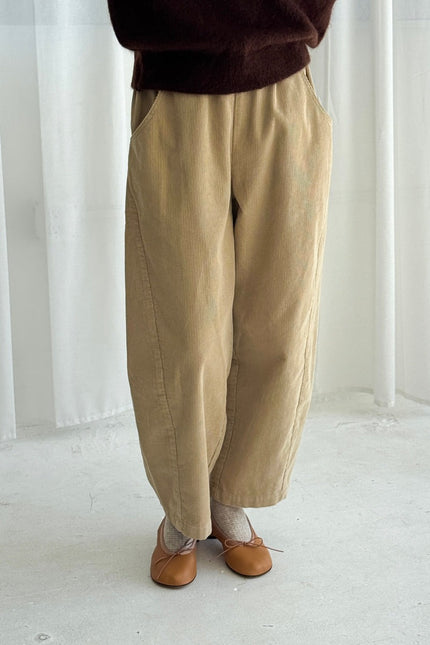 Le Bon Shoppe Corduroy Arc Pants - Khaki