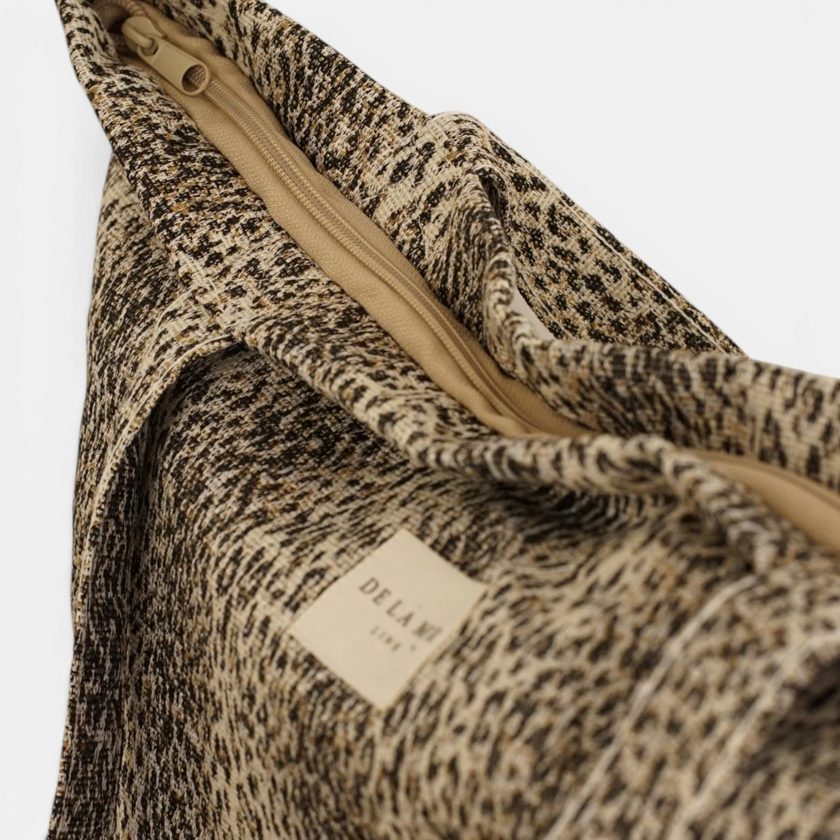 De la Mur Medium Zippered Bag