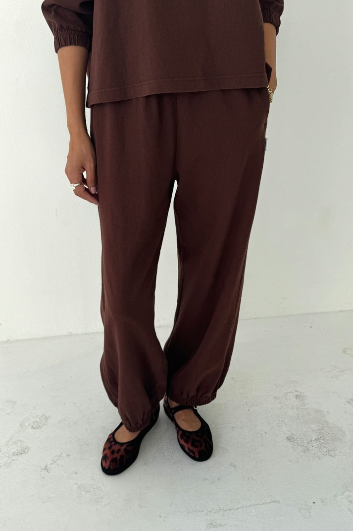 Le Bon Shoppe Balloon Pants - Chestnut