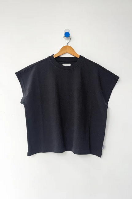 Le Bon Shoppe Jeanne Tee - Dark Slate