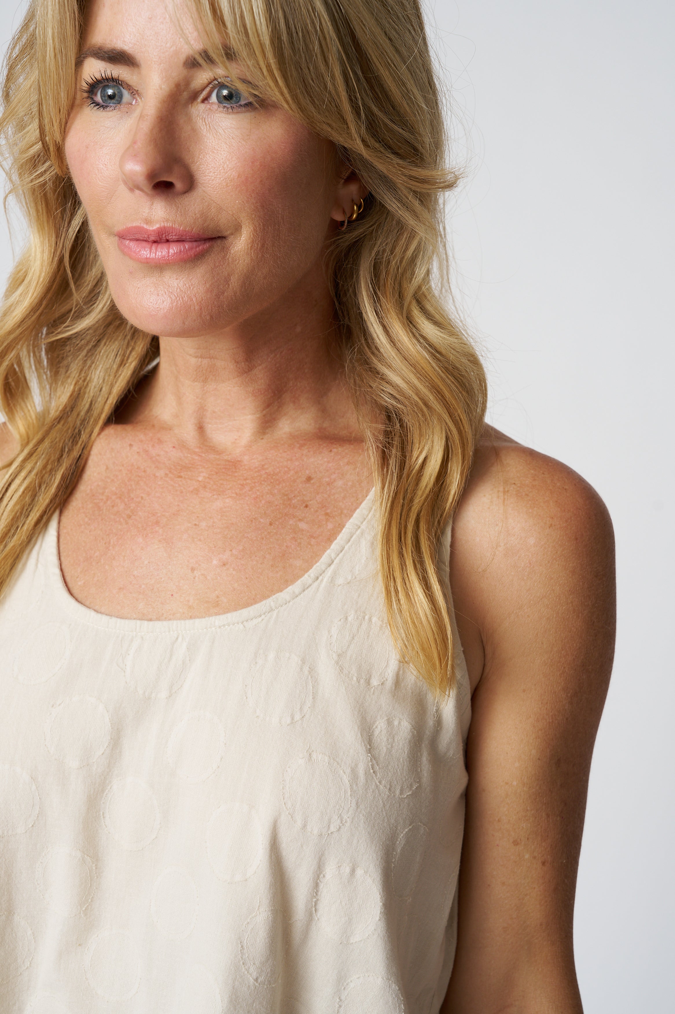 Micaela Greg Arc Tank - in Pearl