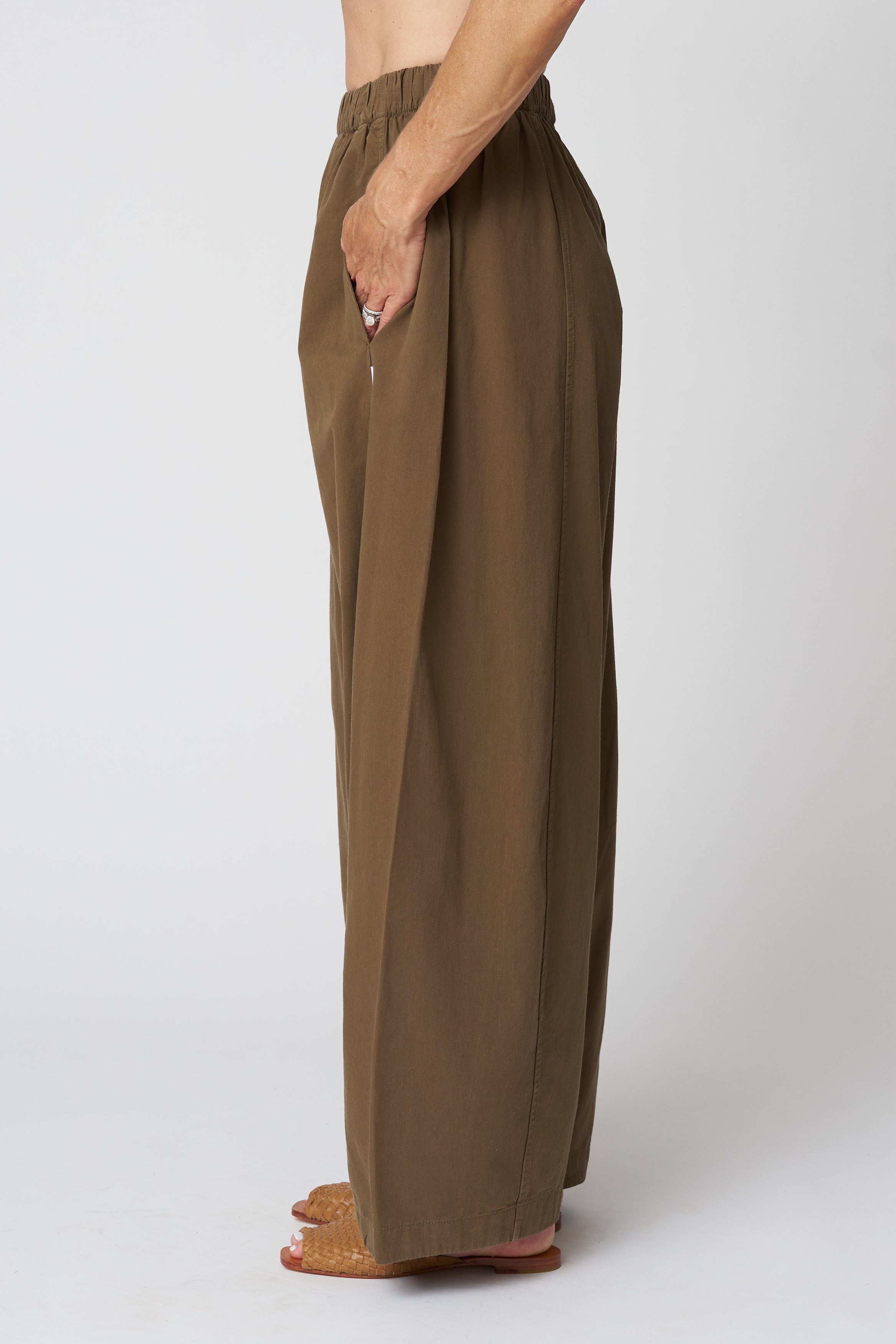 Le Bon Shoppe Parachute Pants - Olive
