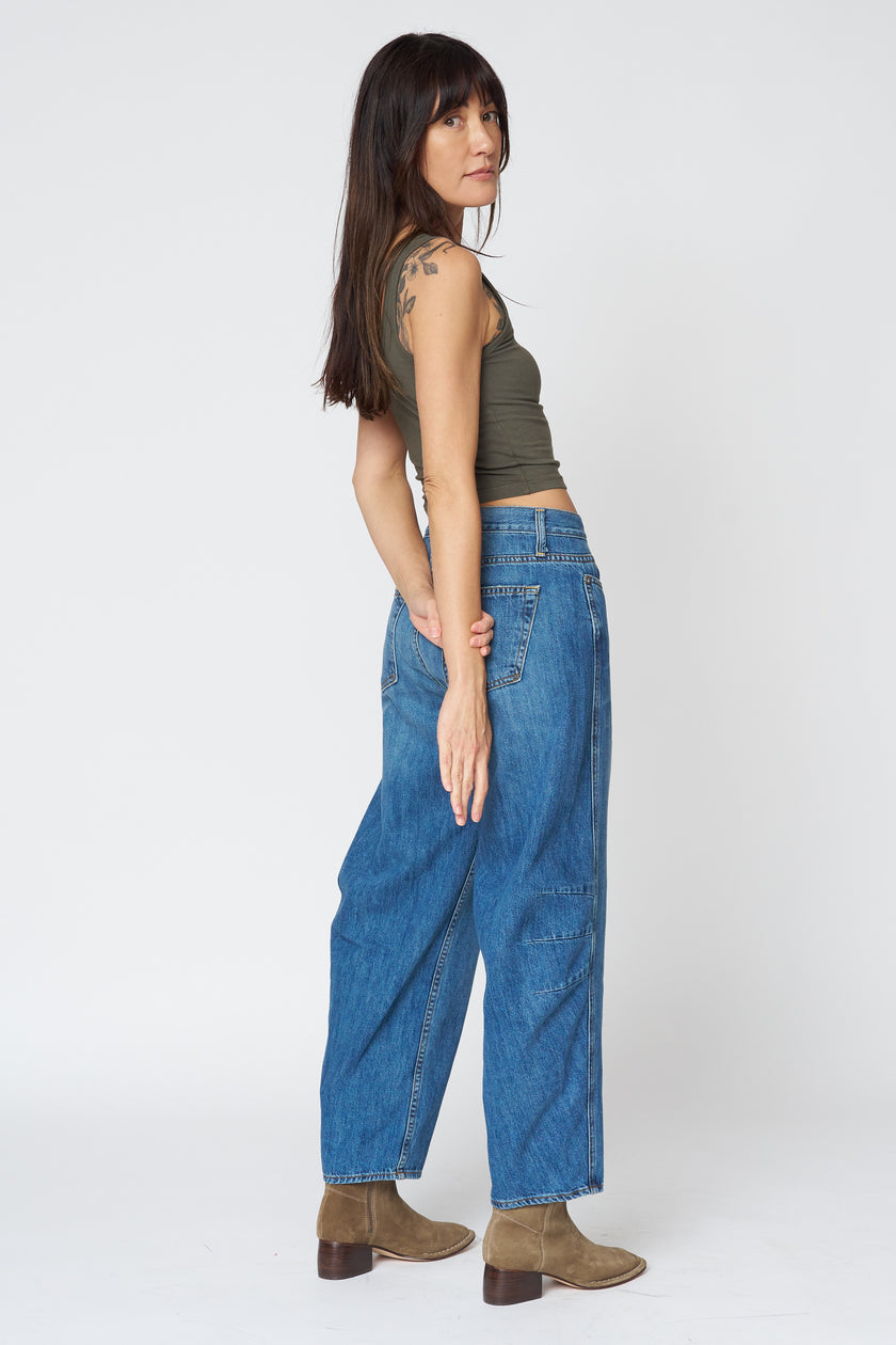 Ava Flutter Slung Fit Jeans - Pomona Wash