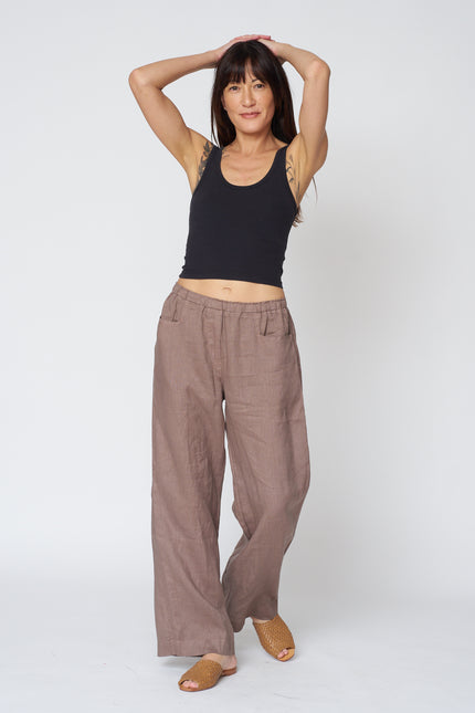 Clairo Woven Linen Pant in Mudslide