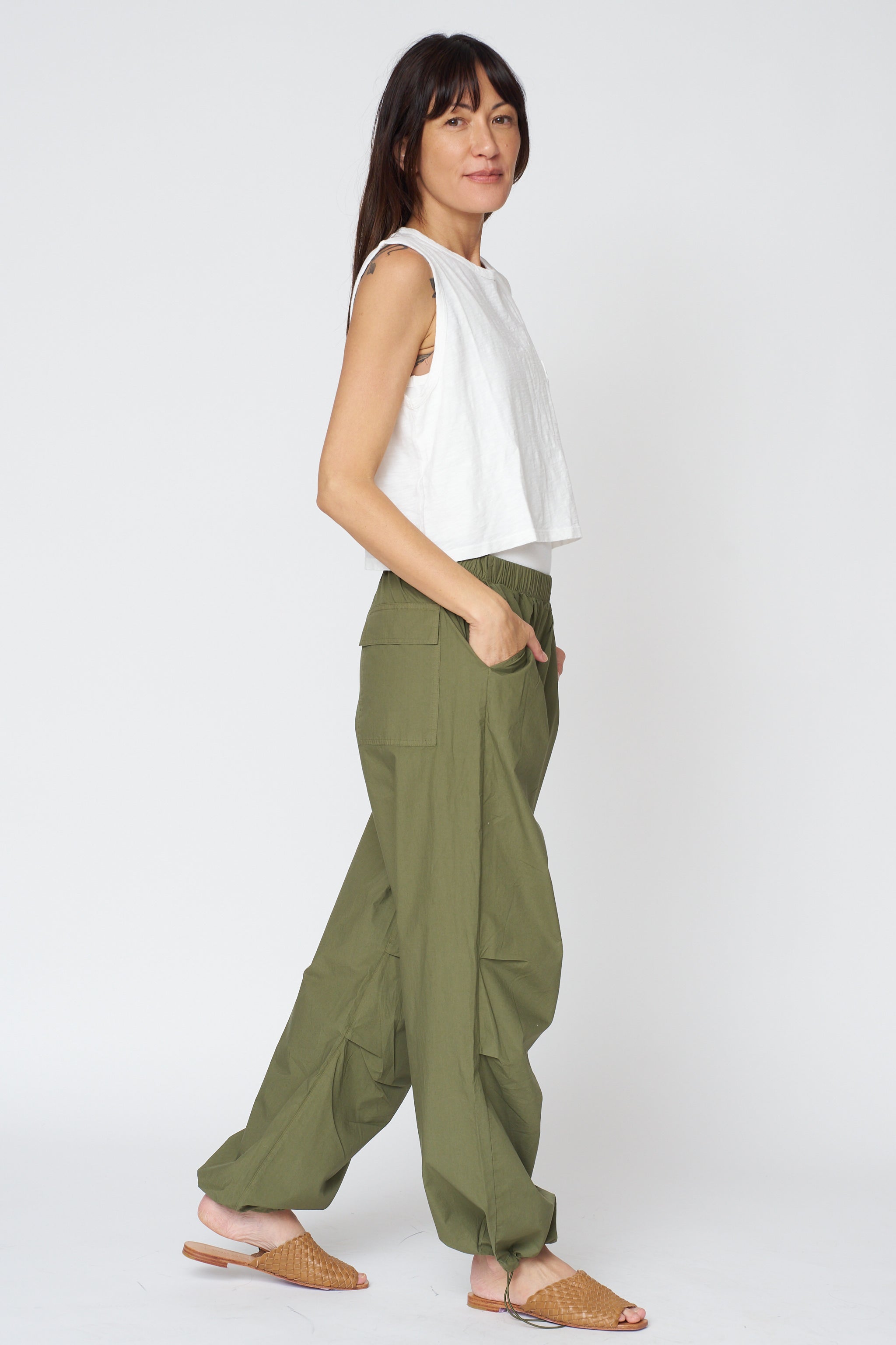 Brooks Corded Hem Pant in Kale