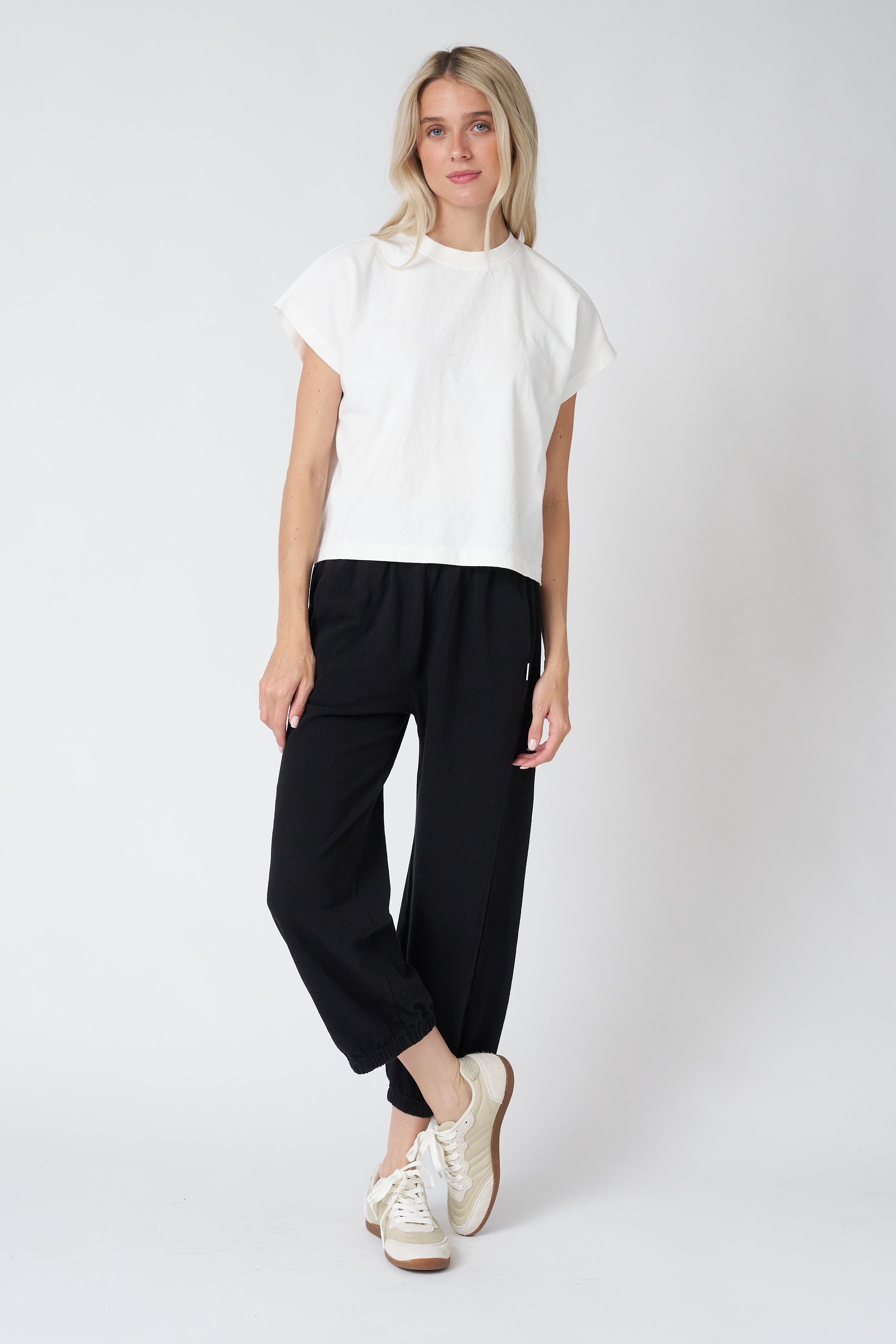 Le Bon Shoppe Balloon Pants - Black