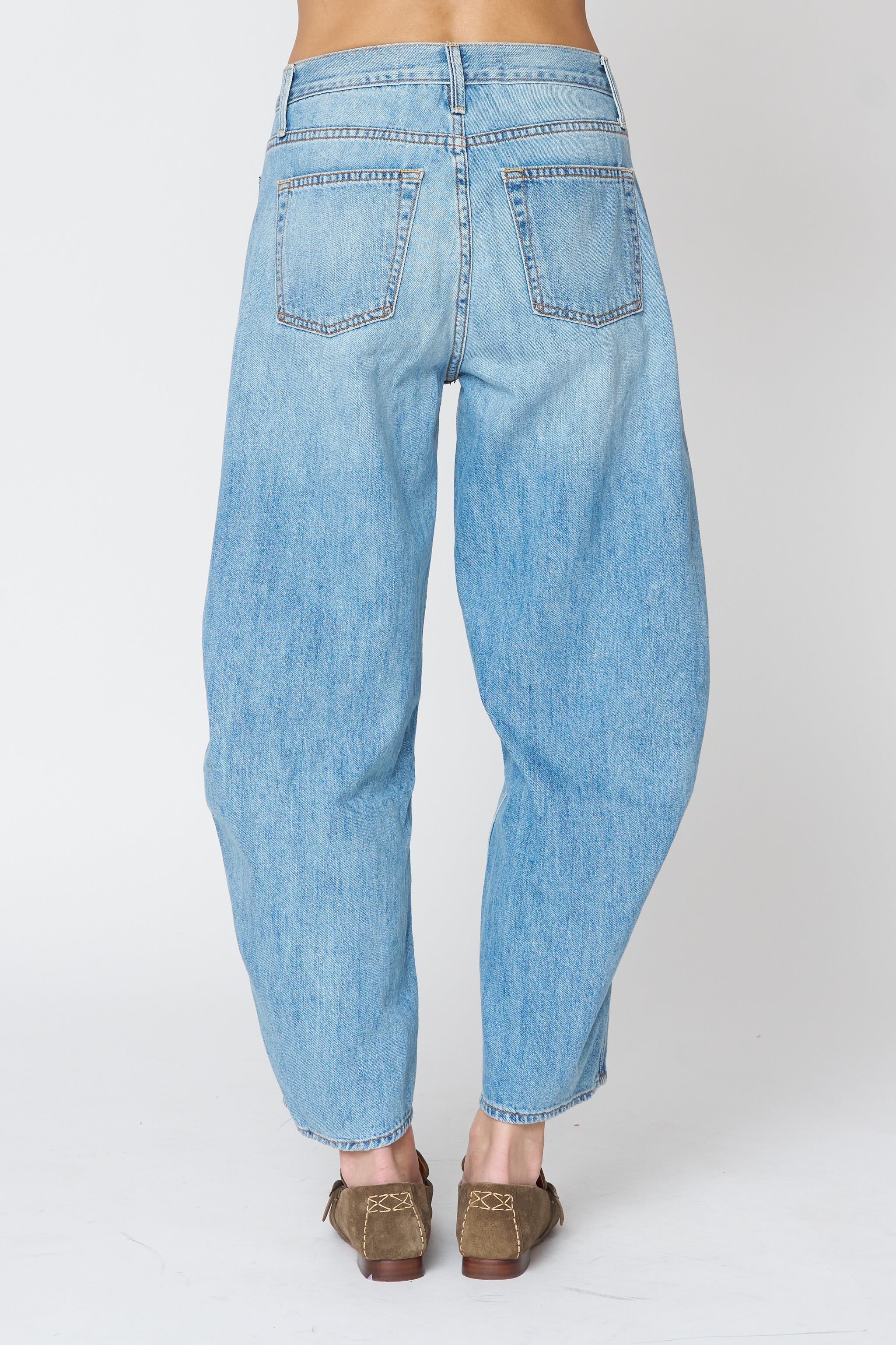 Ava Flutter Slung Fit Jeans - Dover Wash