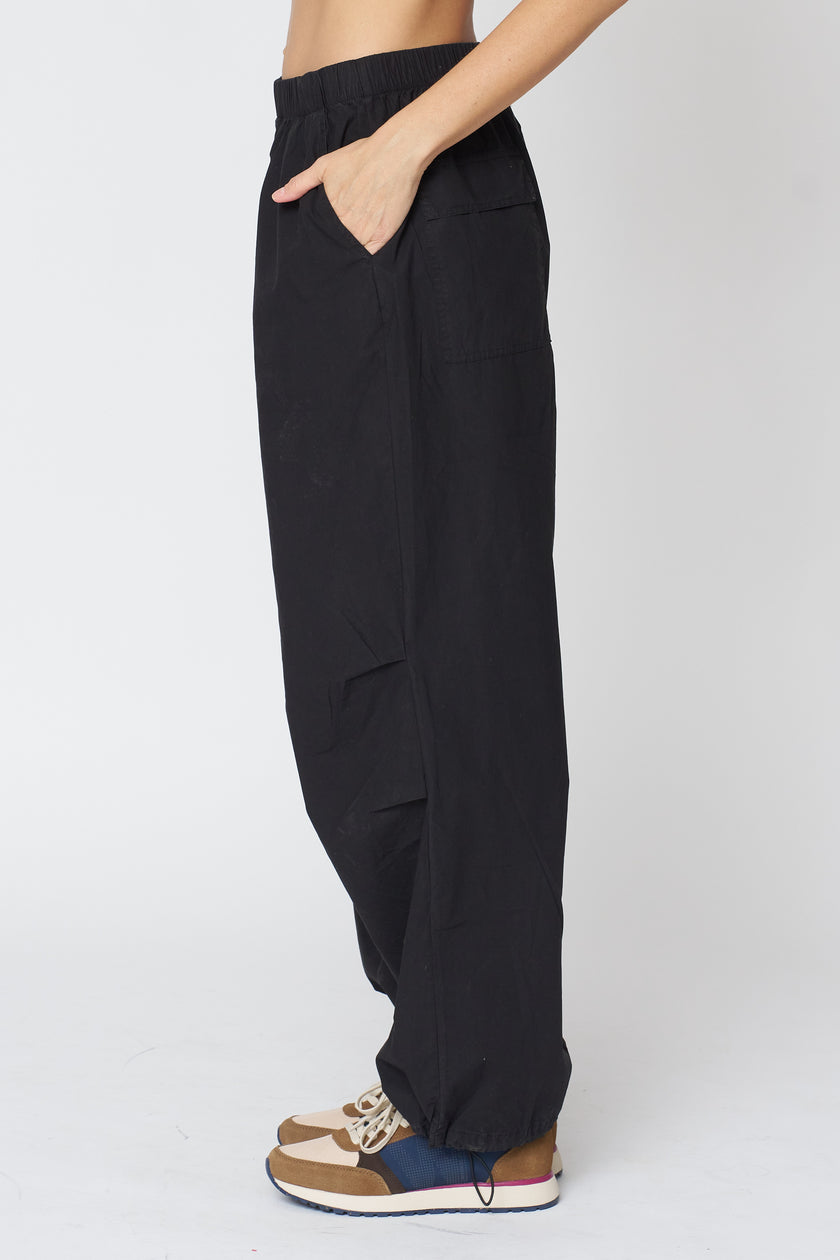 Brooks Corded Hem Pant in Black