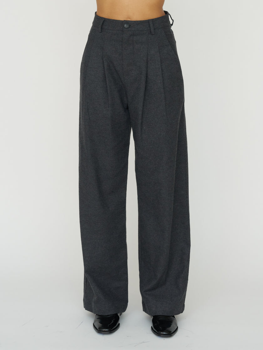 Charles Cotton Blend Pant in Onyx