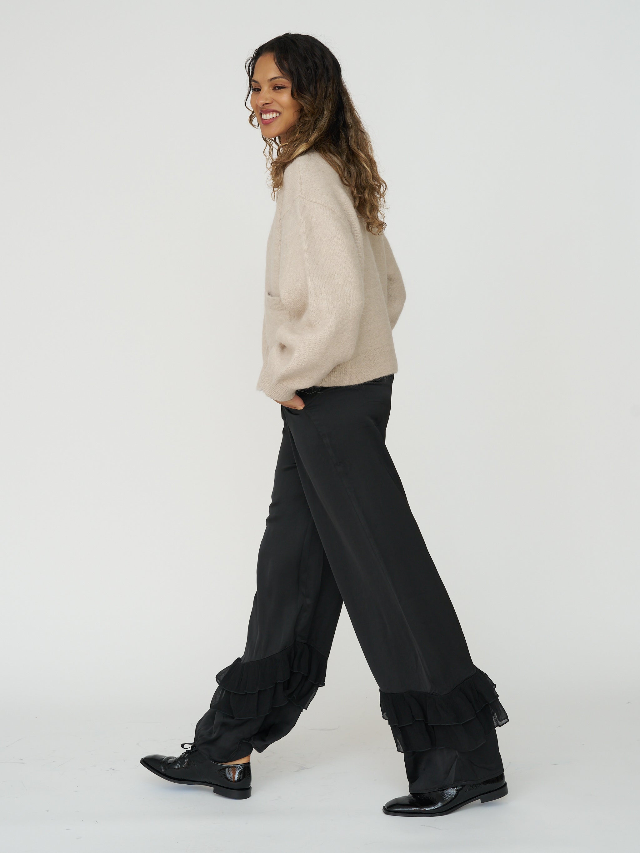 Le Bon Shoppe Amelie Alpaca Cardigan - Smoke