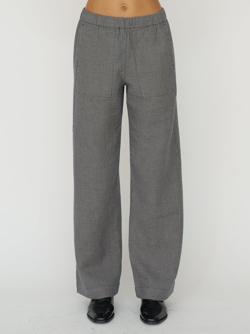 Braylen Houndstooth Trouser