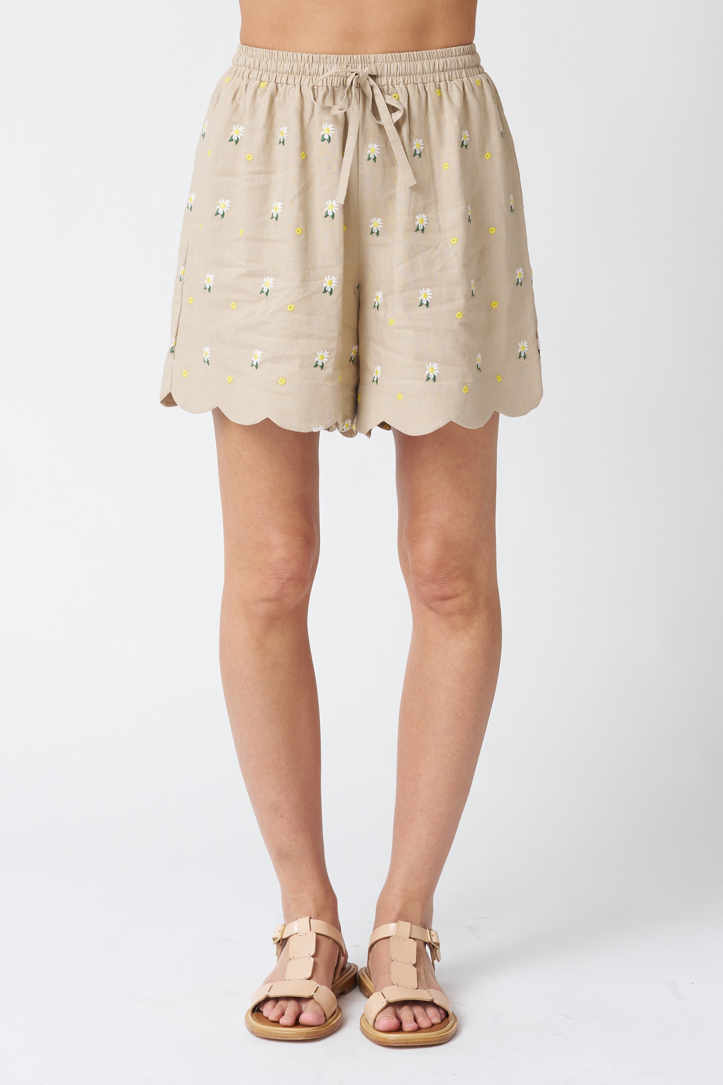 Sister New York Brig Short in Embroidered Daisy