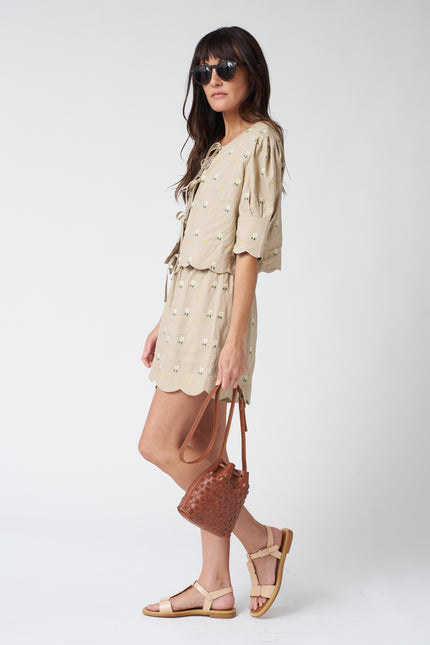 Sister New York Brig Short in Embroidered Daisy
