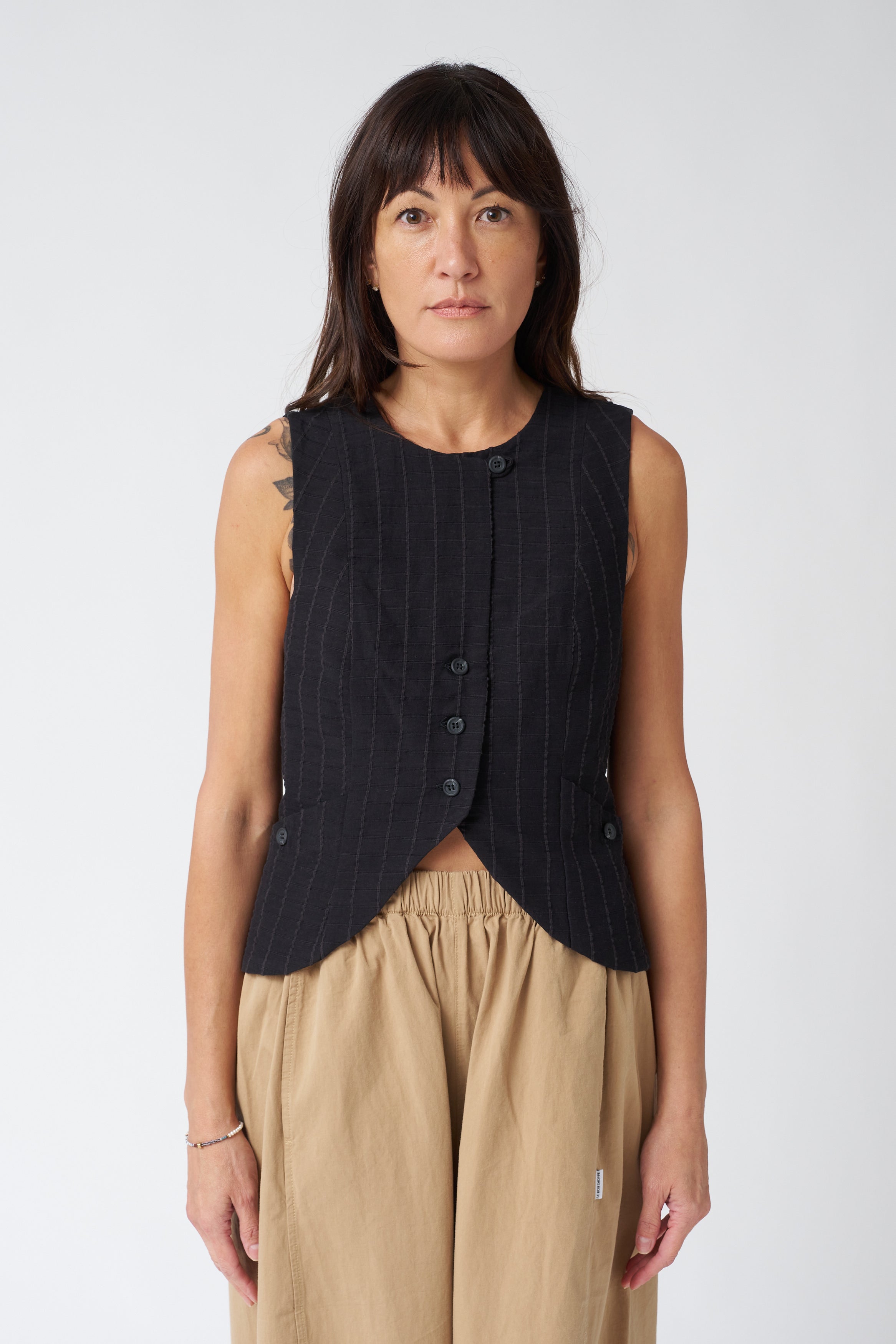 Jennifer Glasgow Vela Vest in Black