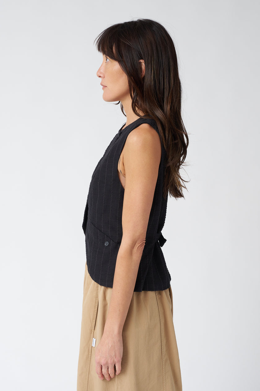 Jennifer Glasgow Vela Vest in Black
