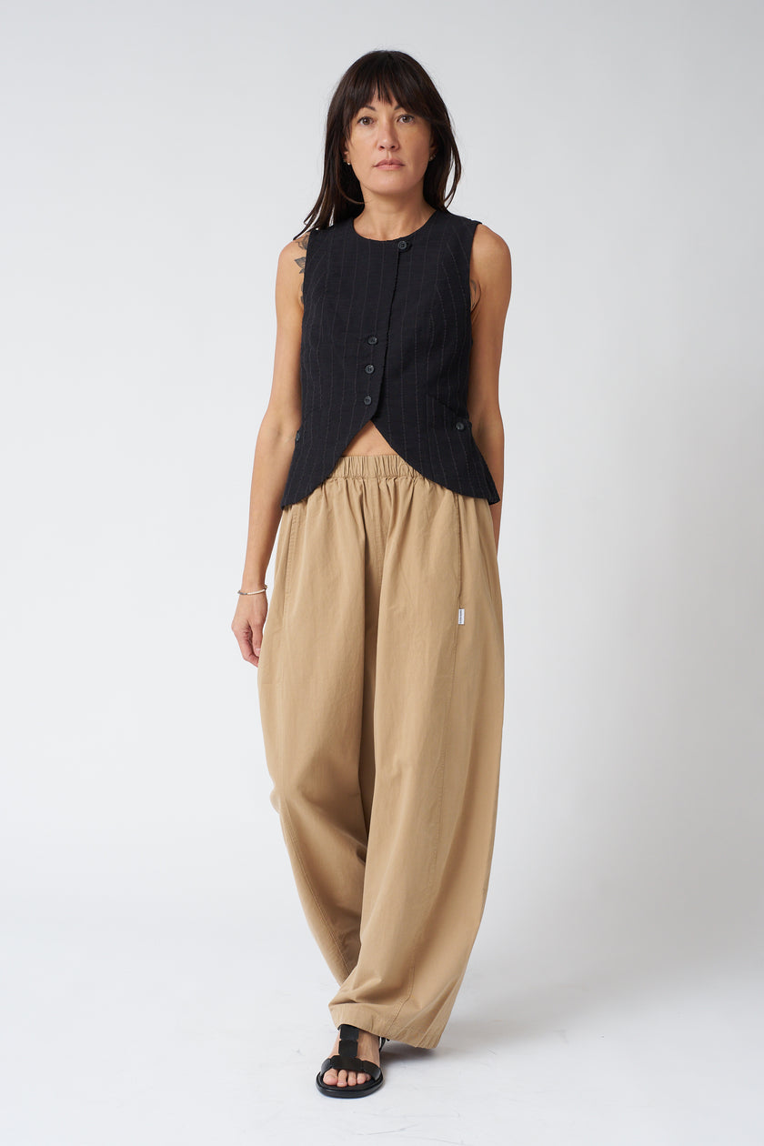 Jennifer Glasgow Vela Vest in Black