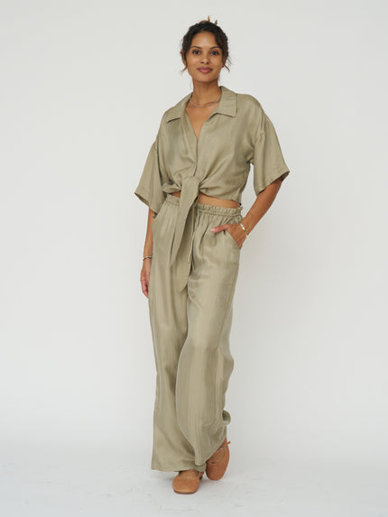 Lucid Flow Tie Shirt in Khaki Green