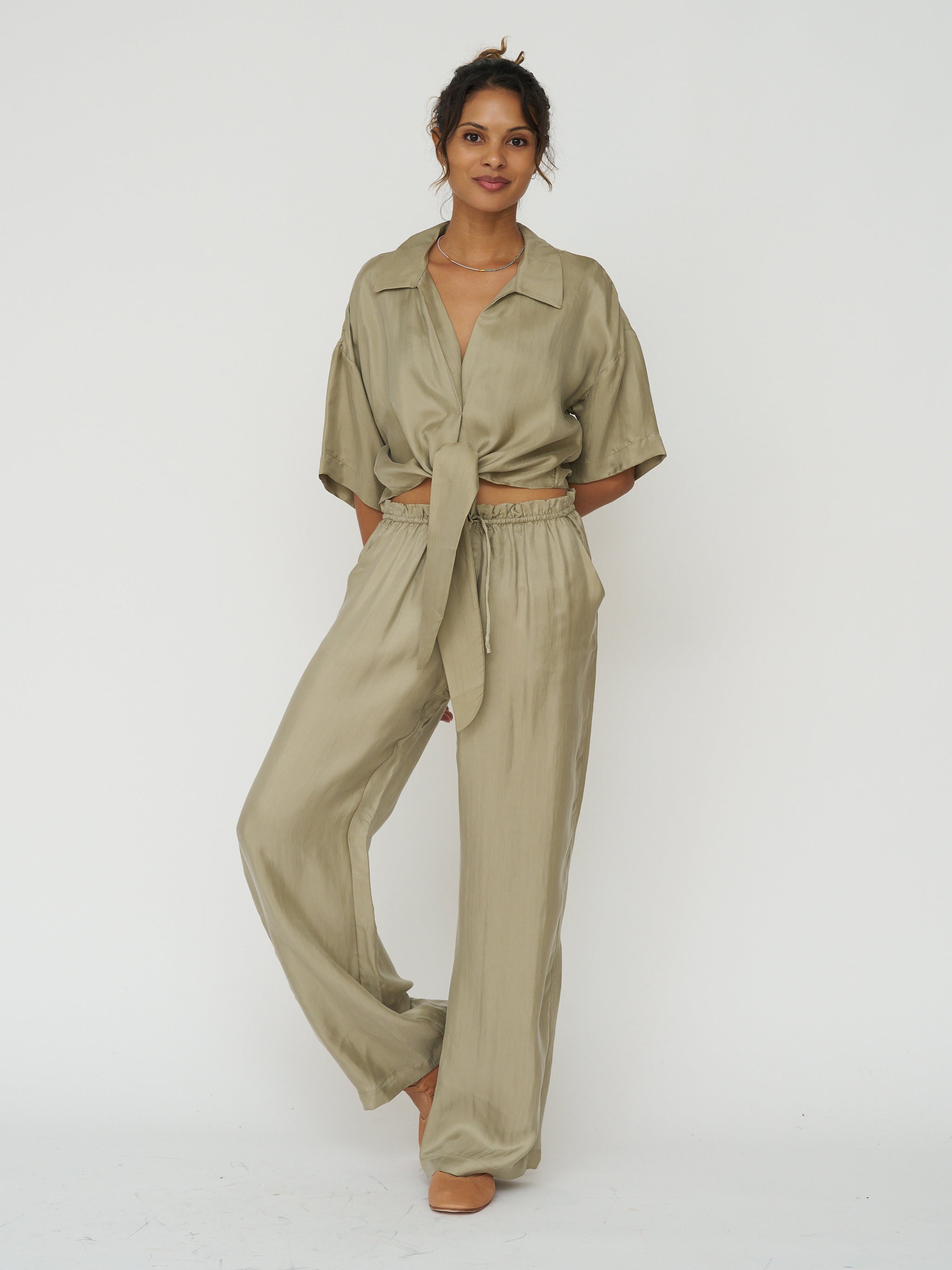Lucid Flow Tie Pants in Khaki Green