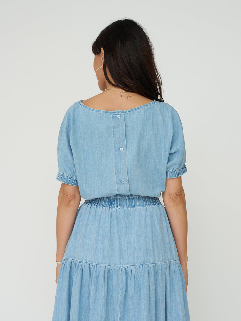 Short Sleeve Balloon Denim Top - Light Wash