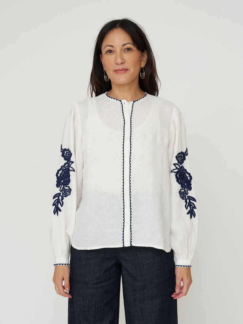 Sonmer Embroidered Linen Button Down in Ecru with Navy