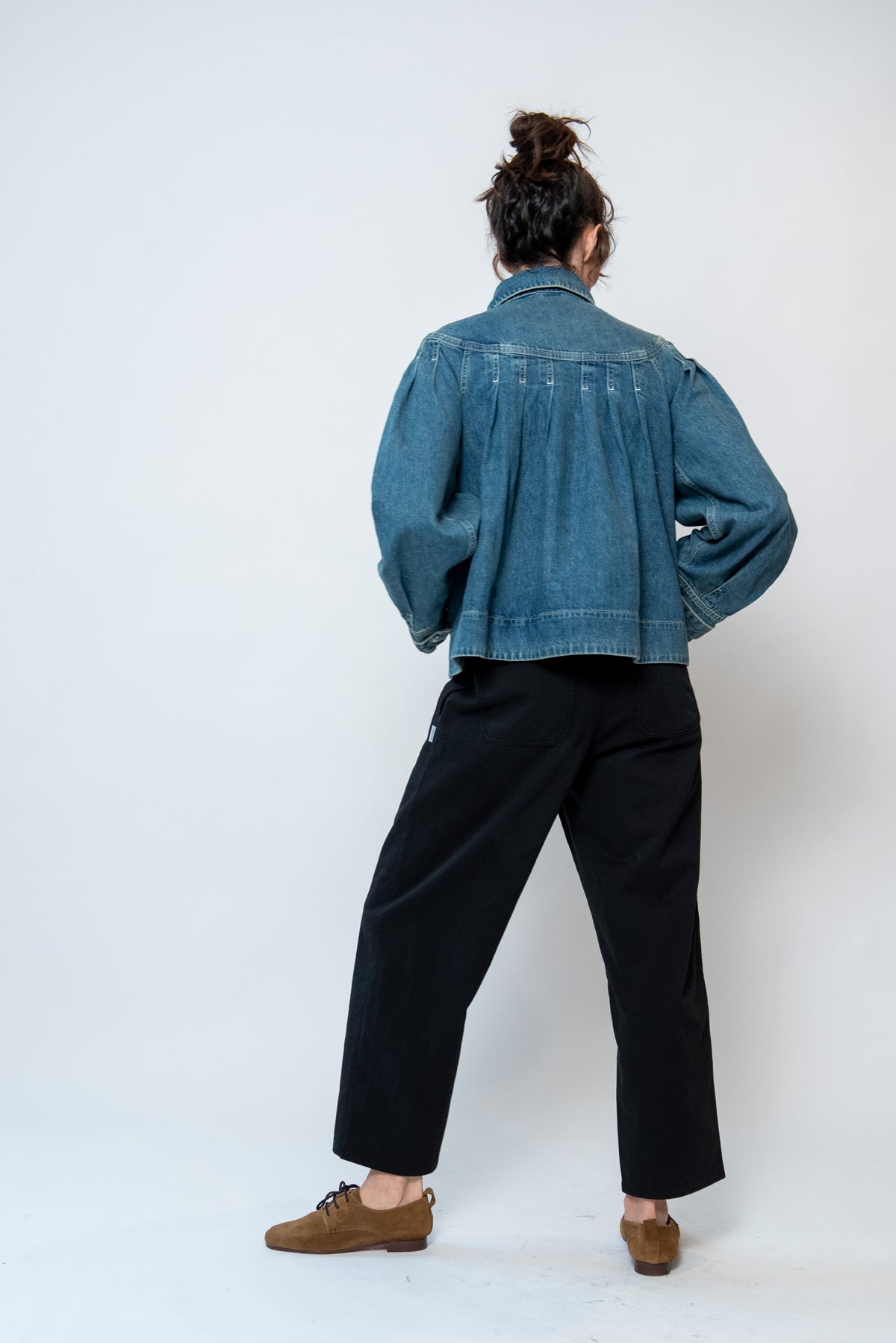 Easton Jacket in Mid Wash