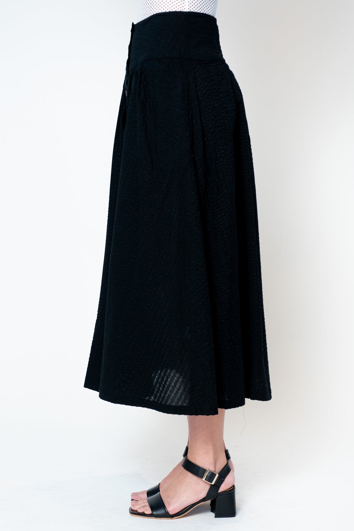 Elina Skirt in Black Seersucker