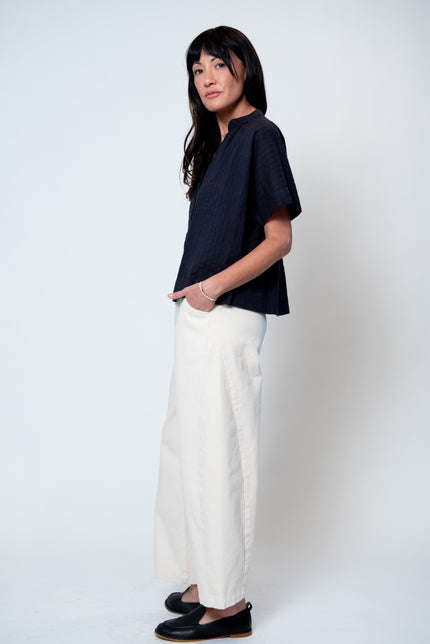 Artist Button Down in Midnight