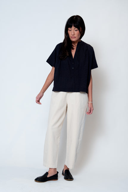 Artist Button Down in Midnight