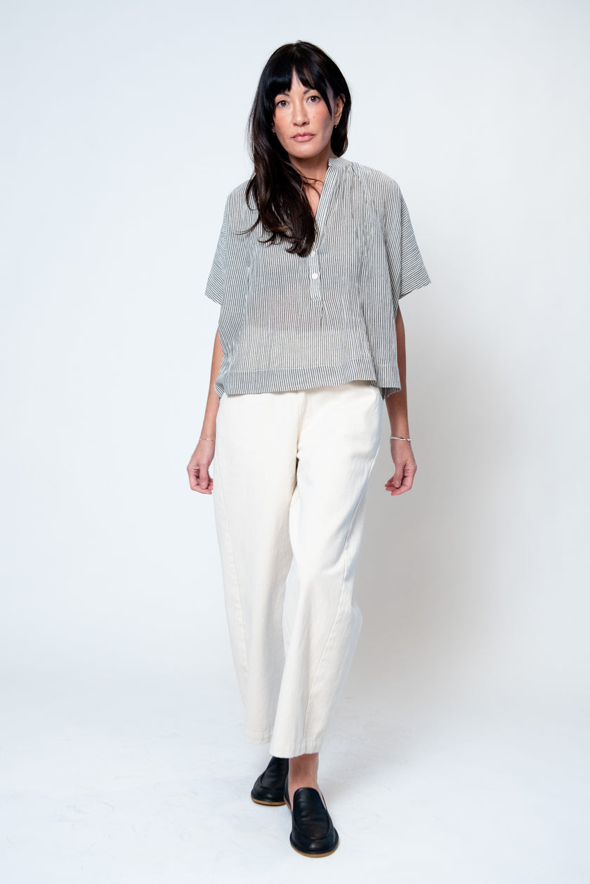 Artist Button Down in Charcoal Stripe