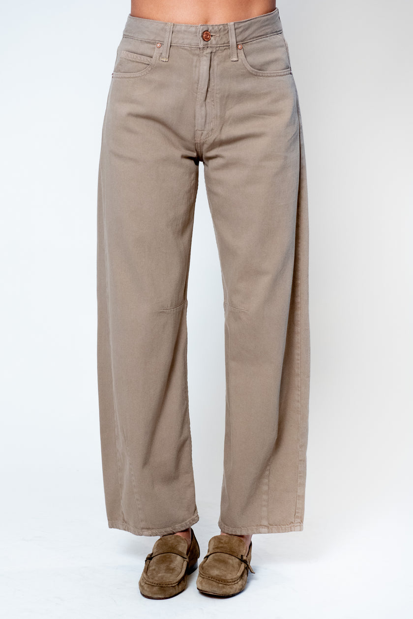 Kallie Balloon Jean in Dune