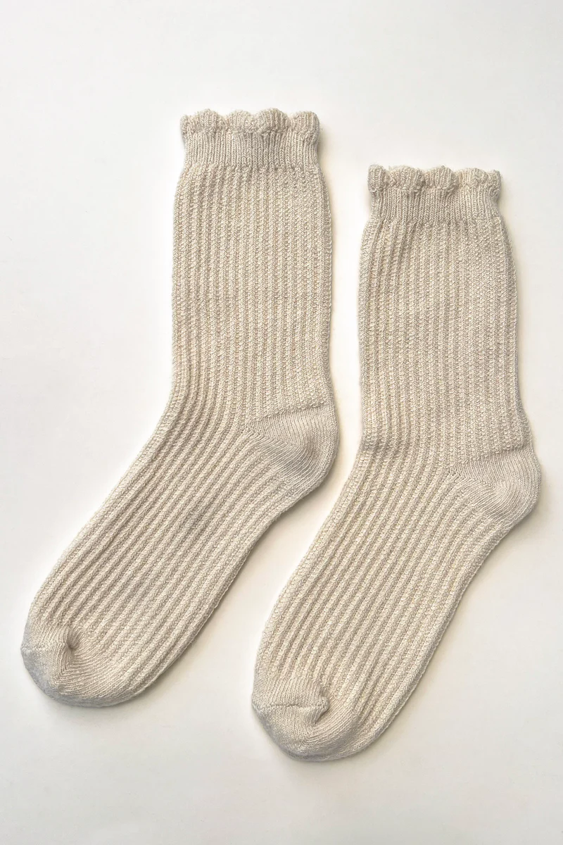 Le Bon Shoppe Linen Scallop Socks