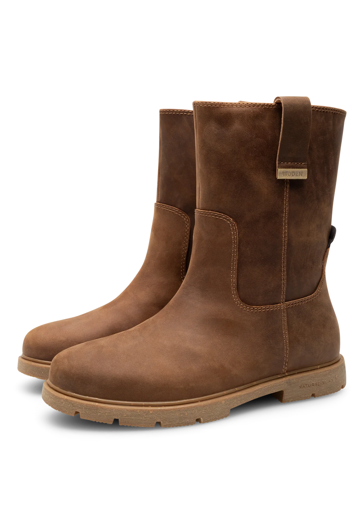Luna L Boot in Cacao
