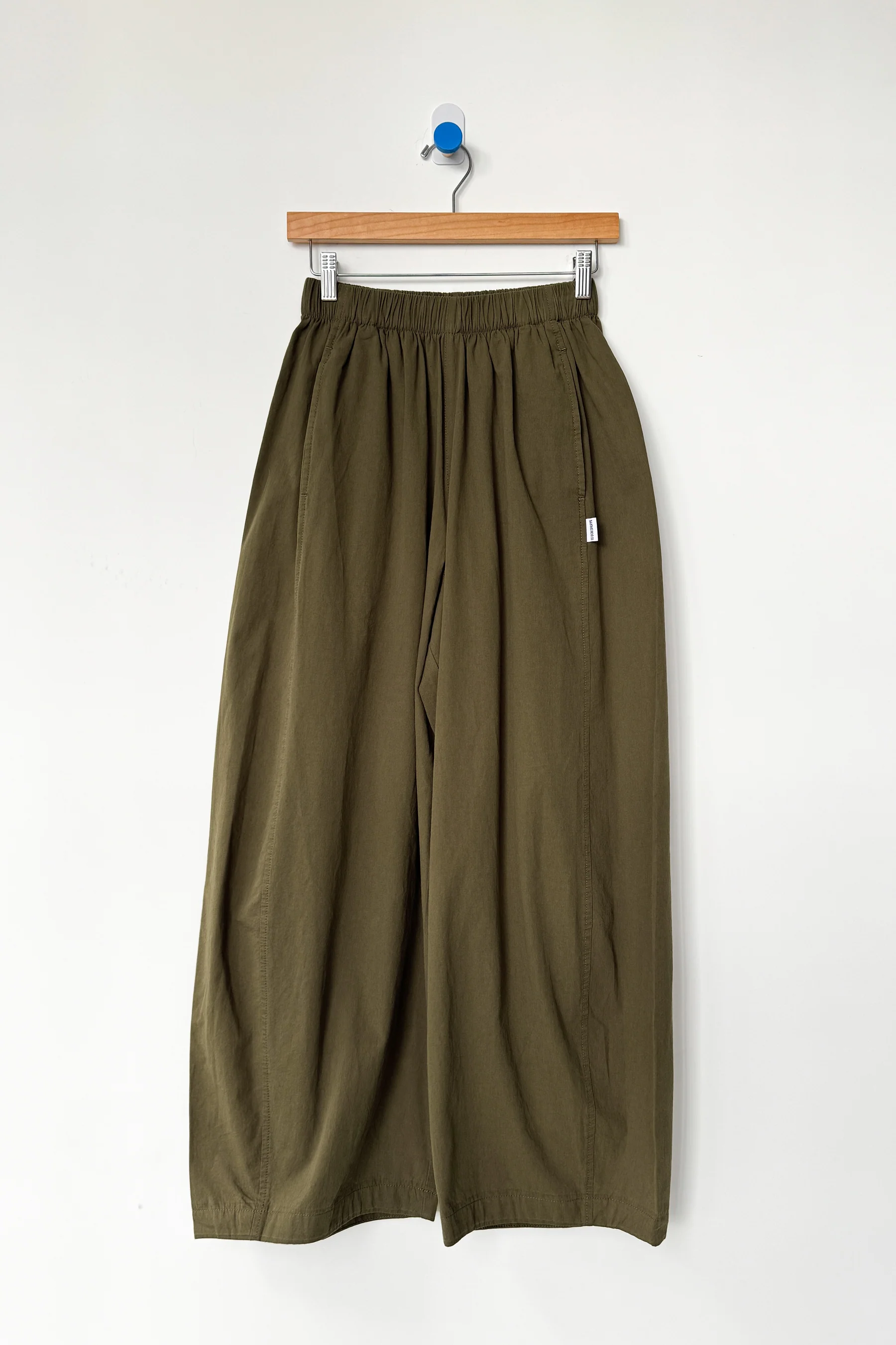 Le Bon Shoppe Parachute Pants - Olive