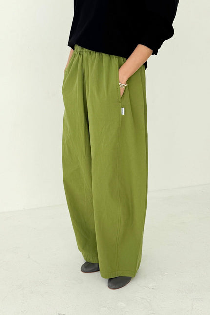 Le Bon Shoppe Parachute Pants - Artichoke