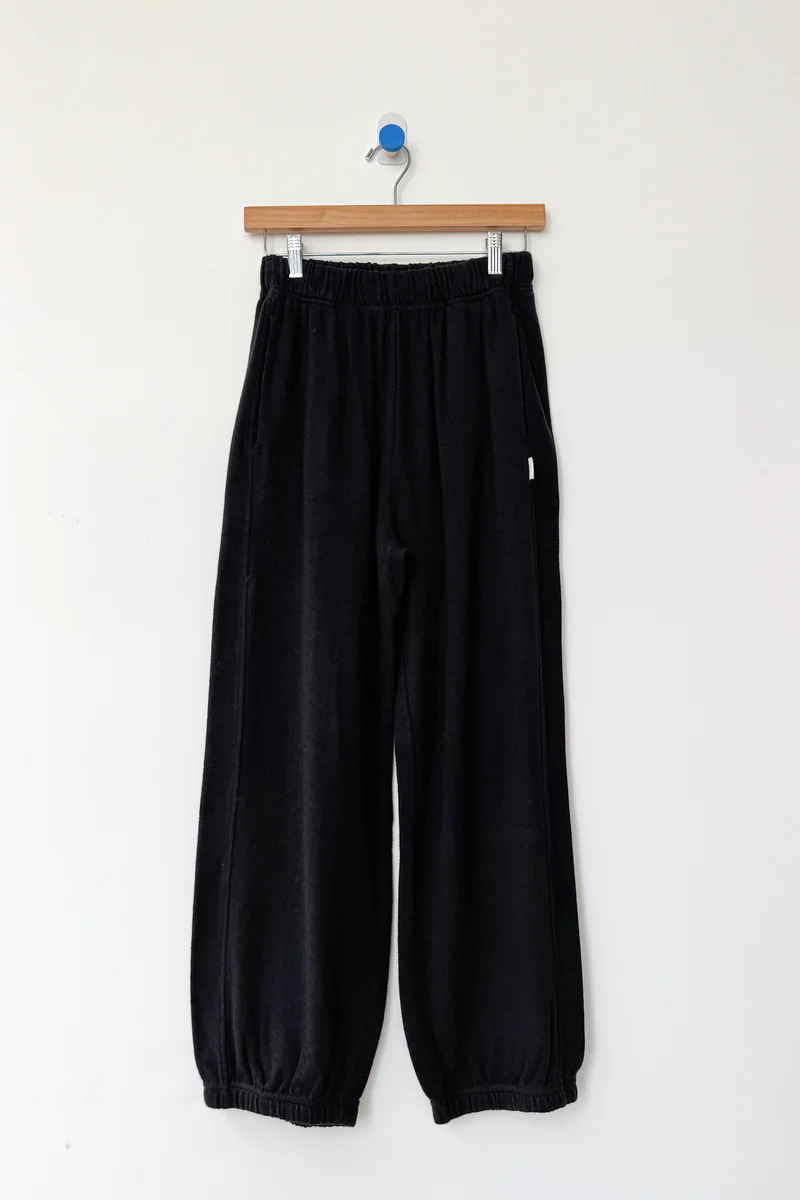 Le Bon Shoppe Balloon Pants - Black
