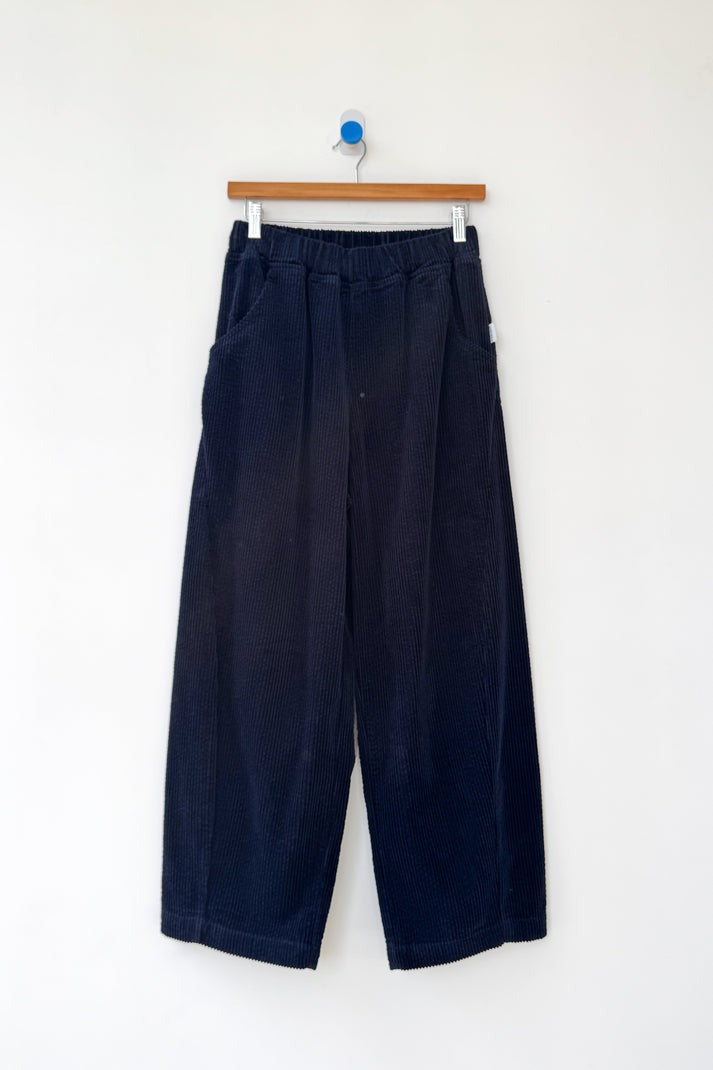 Le Bon Shoppe Soft Corduroy Arc Pants - Midnight