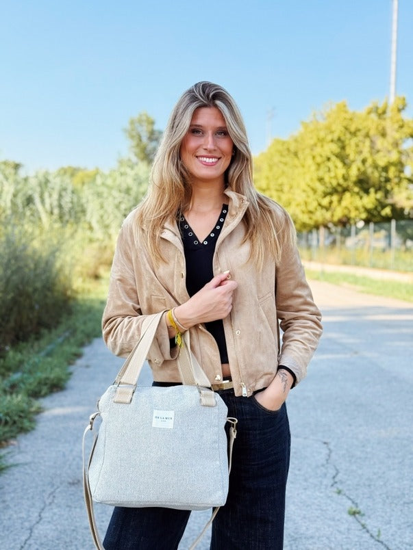 De la Mur Messenger Crossbody