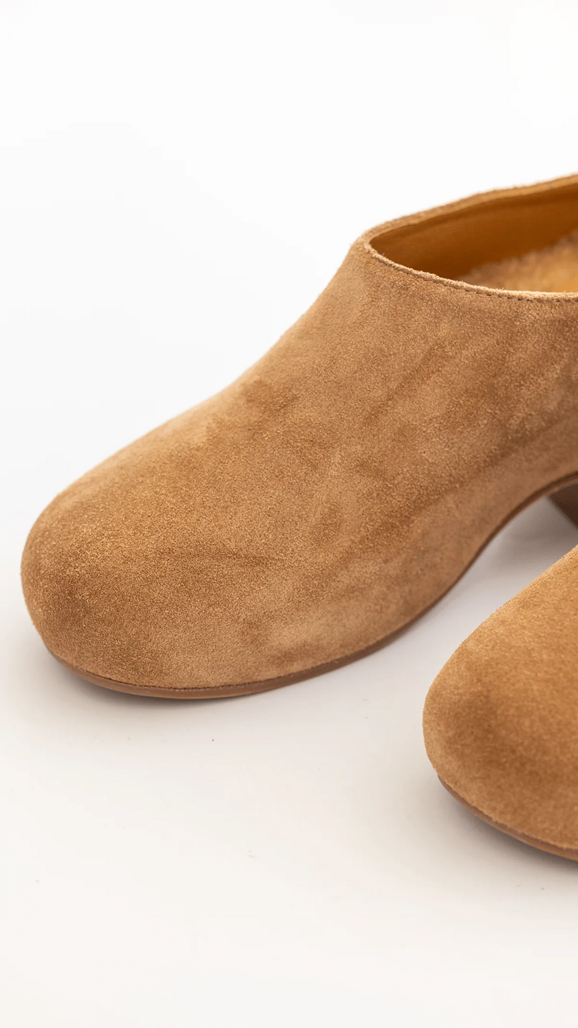 The Terrace Clog - Camel Suede