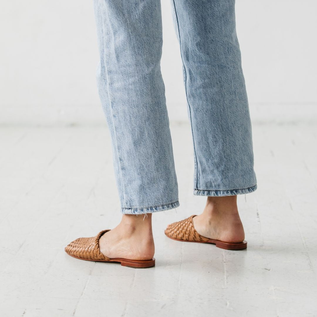 Either / Or Woven Leather Slide in Miel