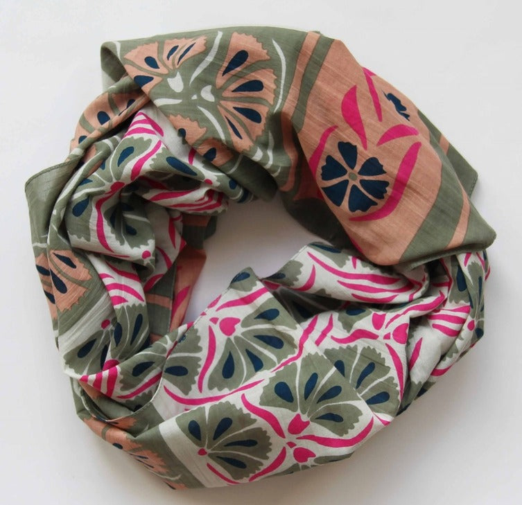 Les Belles Vagabondes 100% GOTS Organic Cotton Scarf