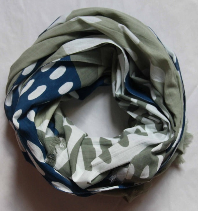 Les Belles Vagabondes 100% GOTS Organic Cotton Scarf