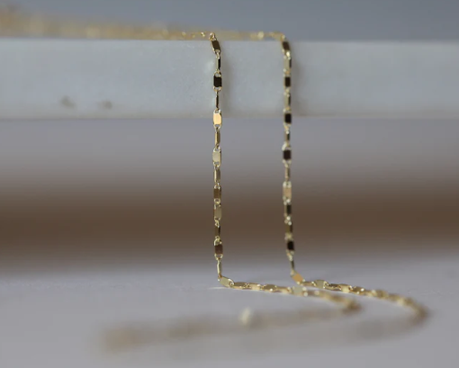 Gjenmi 14K Gold Neuw Chain 18