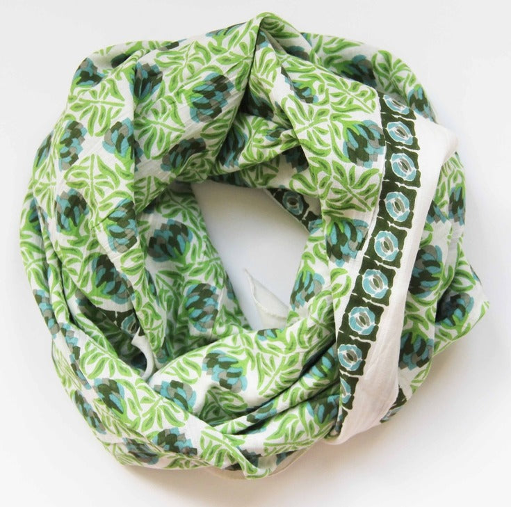 Les Belles Vagabondes 100% GOTS Organic Cotton Scarf