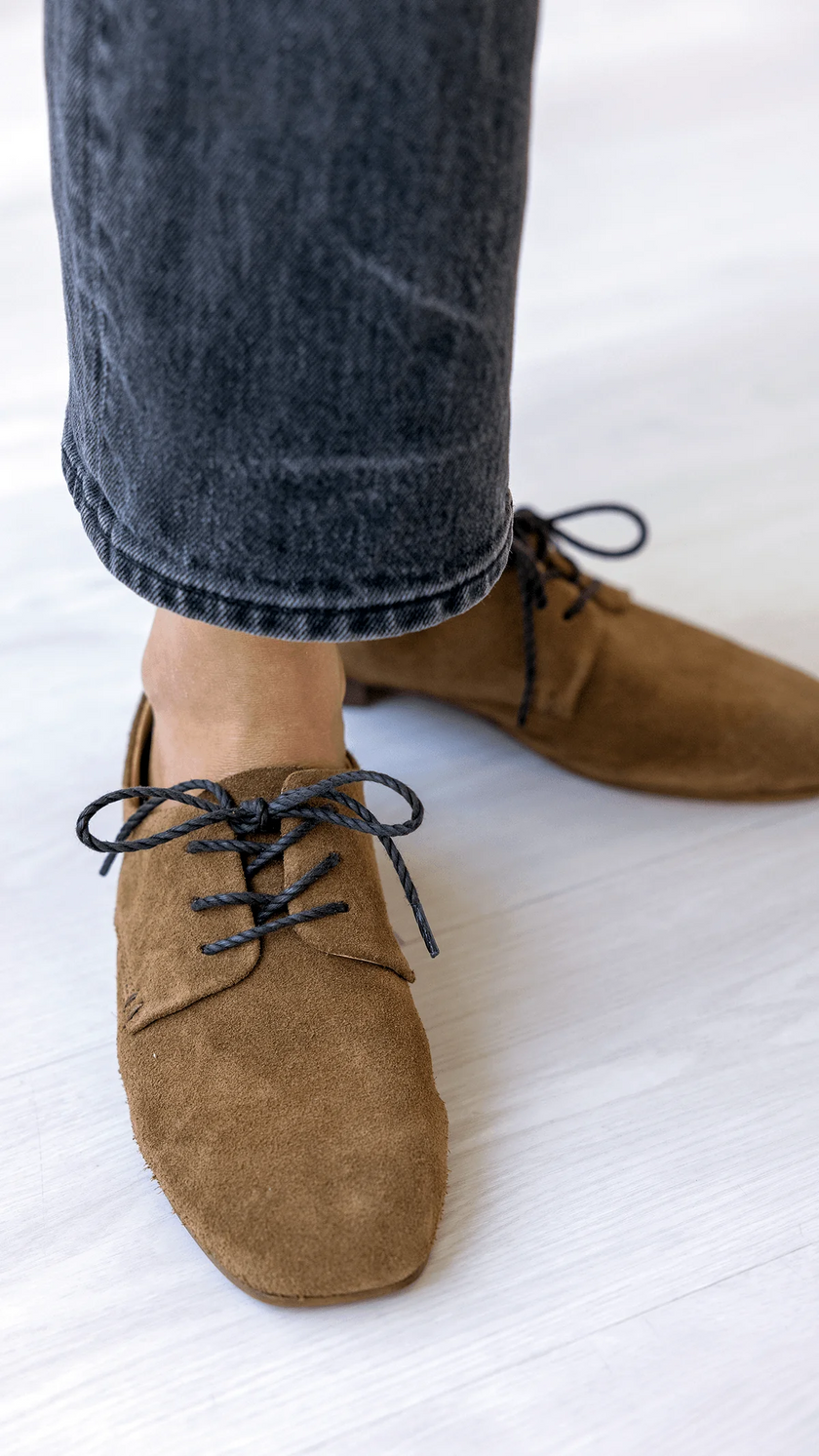 The Oxford - Tobacco Suede
