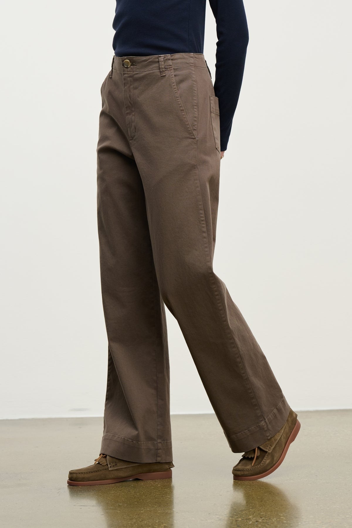Velvet by Graham & Spencer Wide Leg Pant in Bark