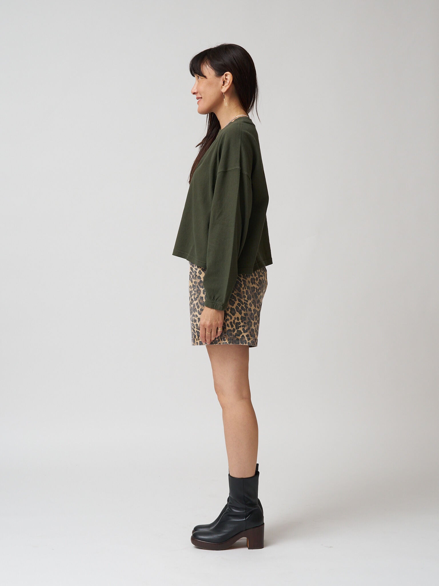 Le Bon Shoppe Naturelle Tee - Olive Green