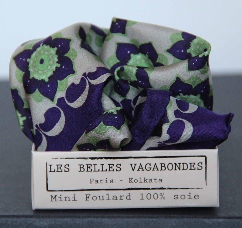 Les Belles Vagabondes 100% Silk Square